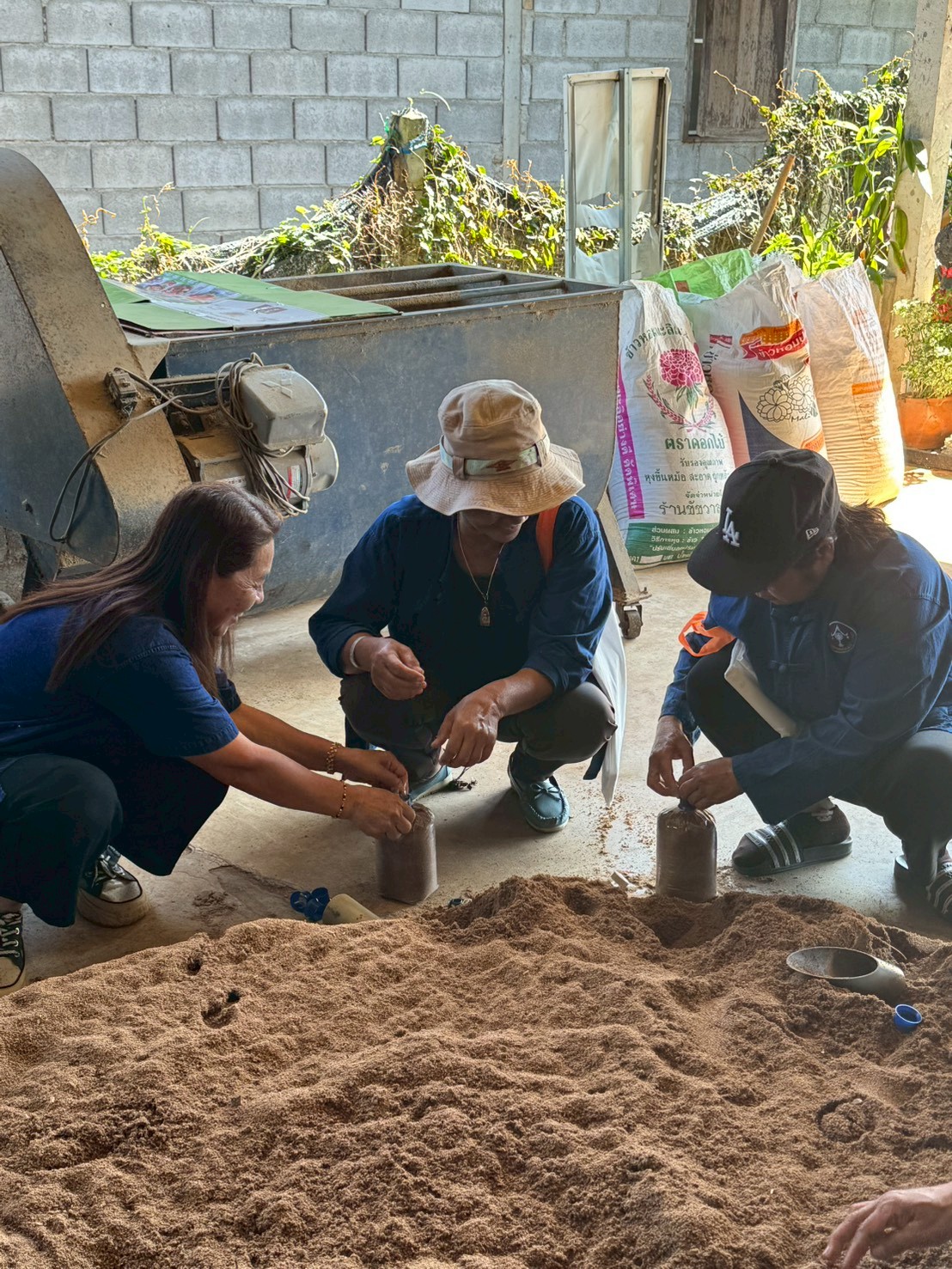 title - ส.ป.ก.จันทบุรี อบรมโครงการพัชรสุธาคชานุรักษ์ ปีงบประมาณ พ.ศ. 2569 